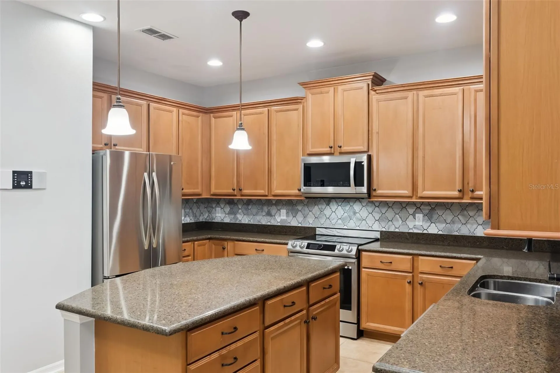 2319 Carnation Hill Court Orlando FL 32820