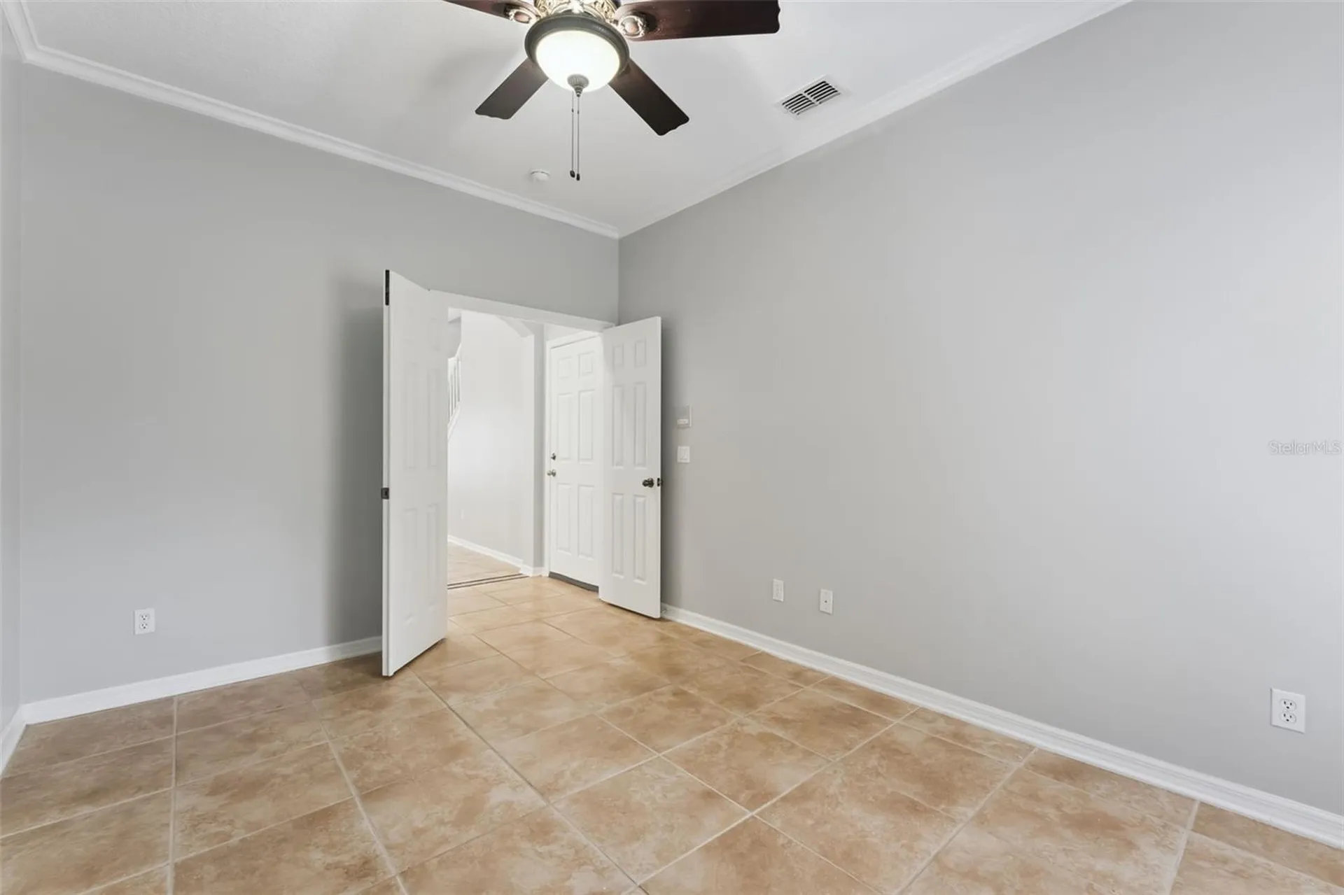 2319 Carnation Hill Court Orlando FL 32820