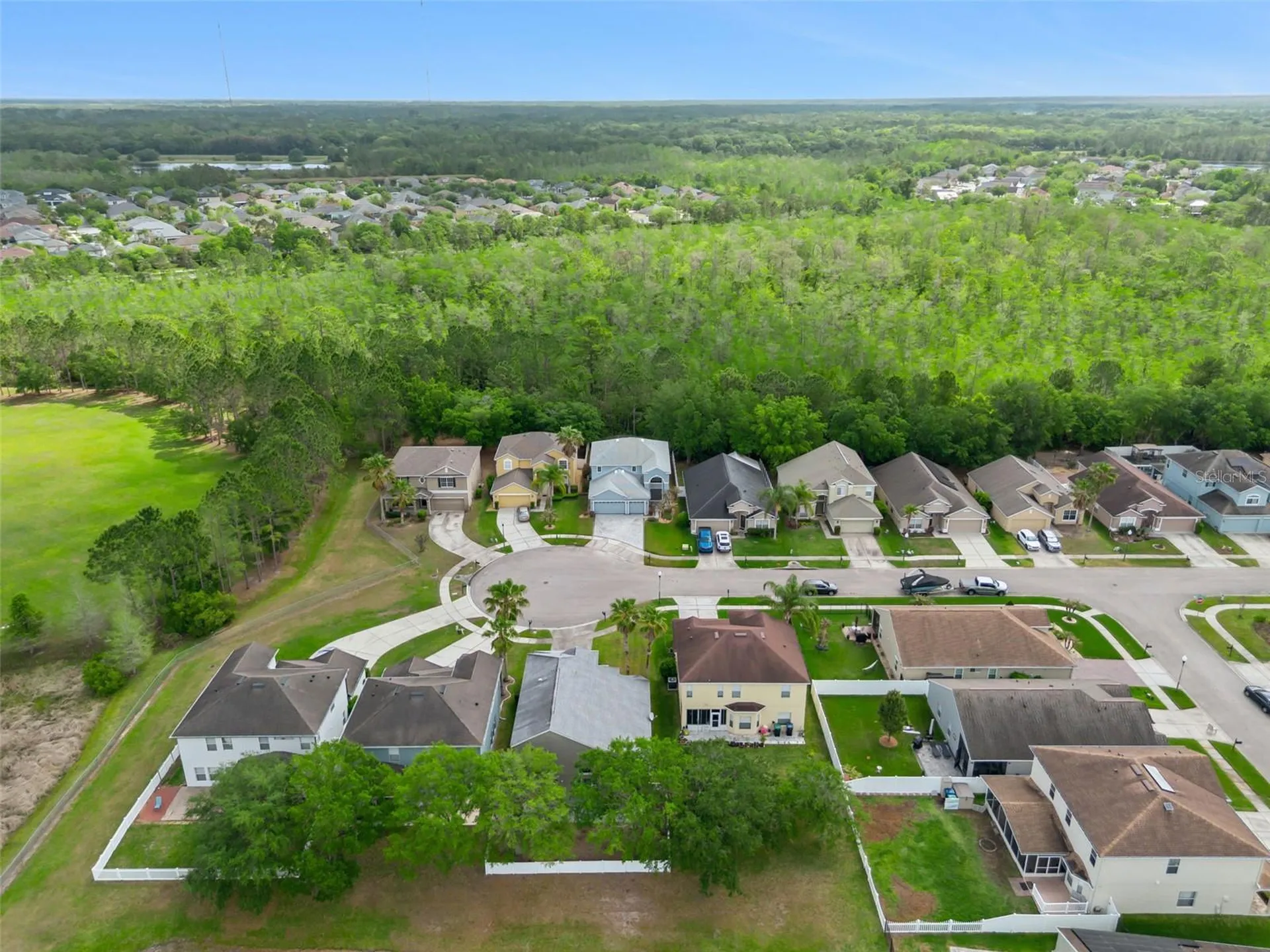 2319 Carnation Hill Court Orlando FL 32820