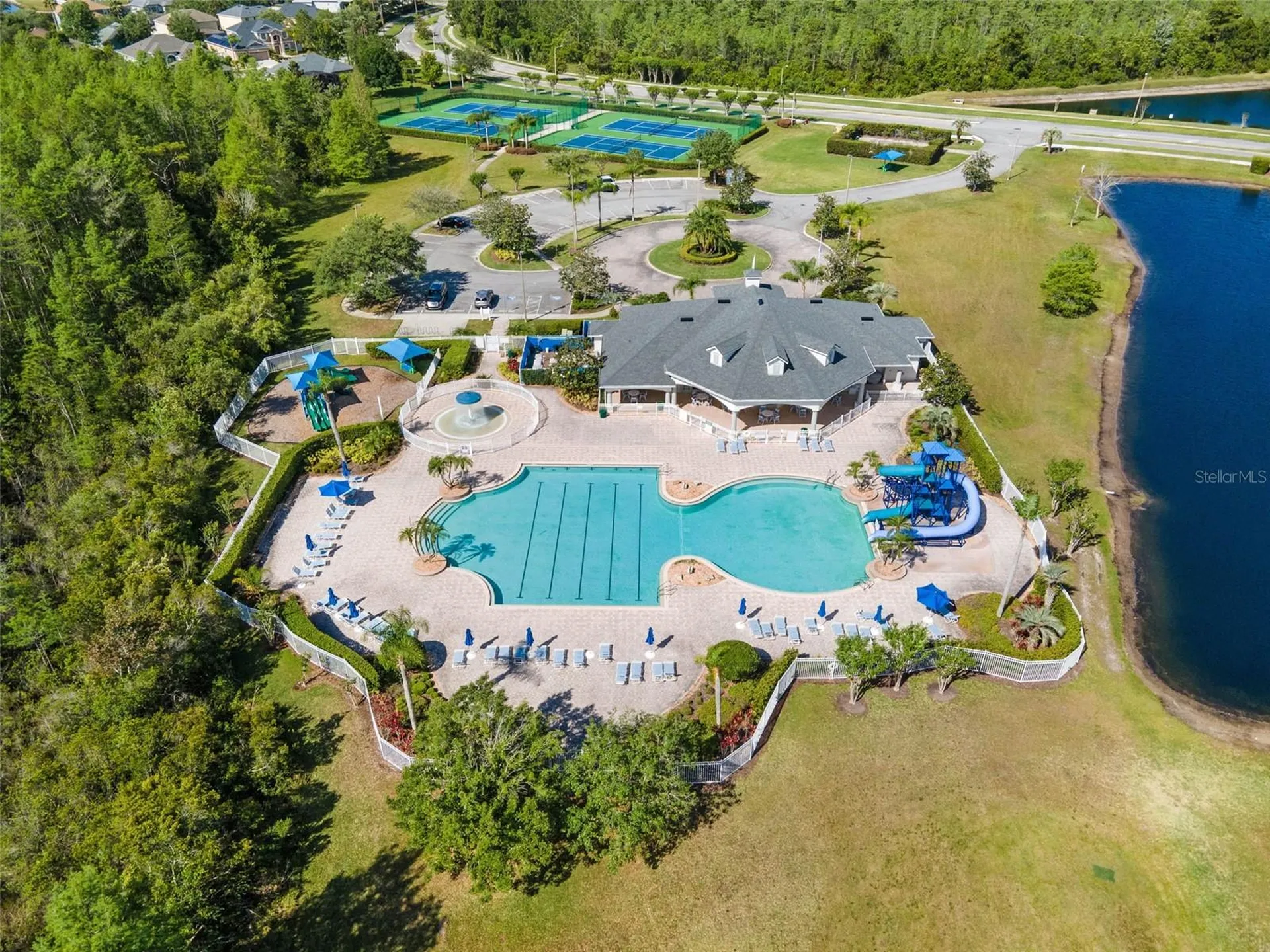 2319 Carnation Hill Court Orlando FL 32820