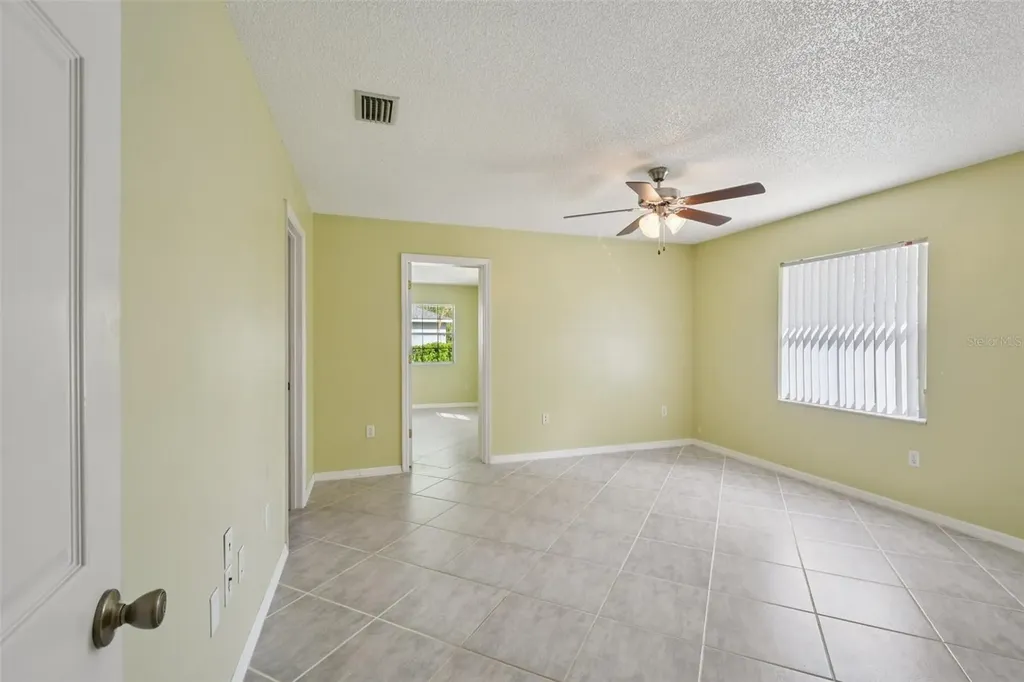 62 Kankakee Trail Palm Coast FL 32164