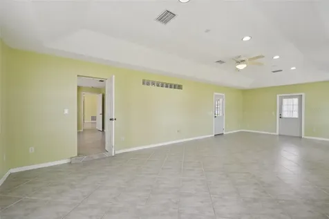 62 Kankakee Trail Palm Coast FL 32164