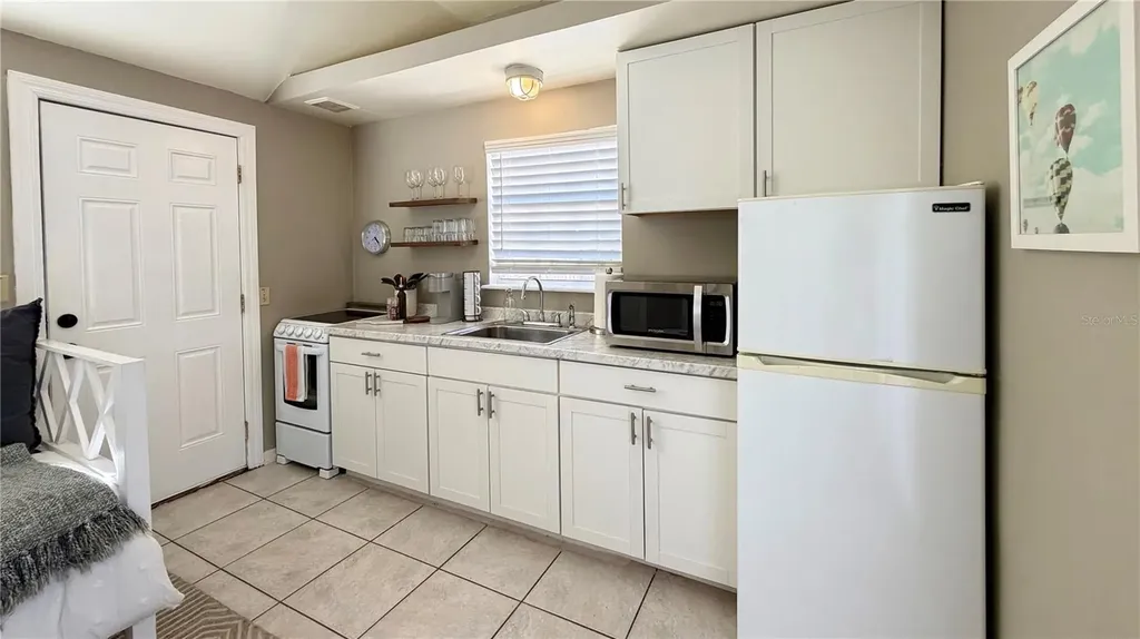 1620 Park Lake Street Orlando FL 32803