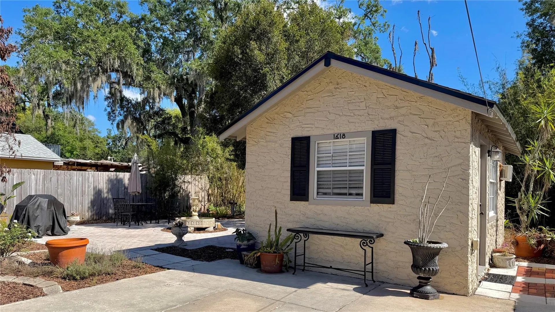 1620 Park Lake Street Orlando FL 32803