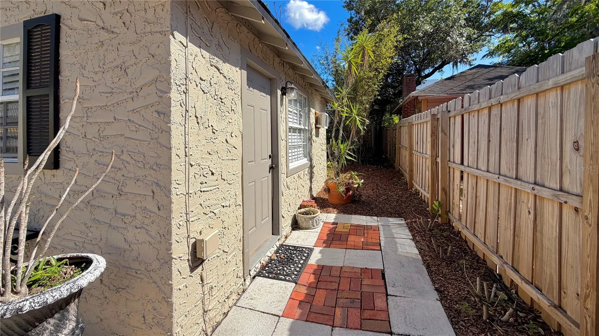 1620 Park Lake Street Orlando FL 32803
