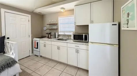 1620 Park Lake Street Orlando FL 32803