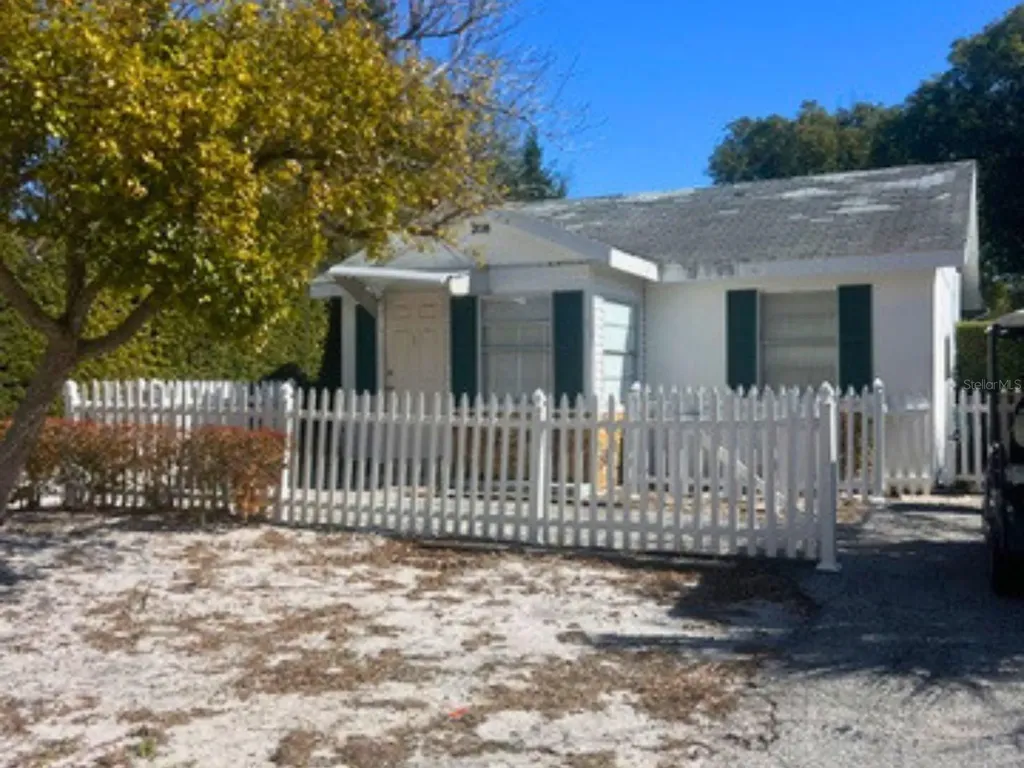 208 13th Street SW Largo FL 33770
