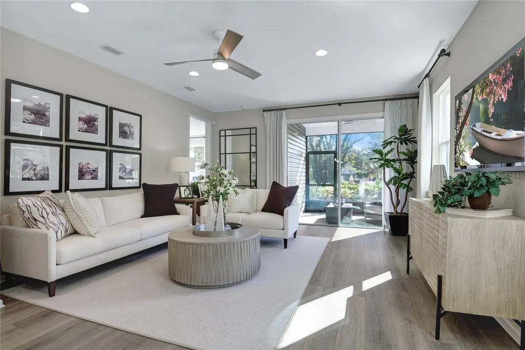 5141 Spring Maiden Circle Apollo Beach FL 33572