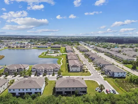 633 Royal Empress Drive Ruskin FL 33570