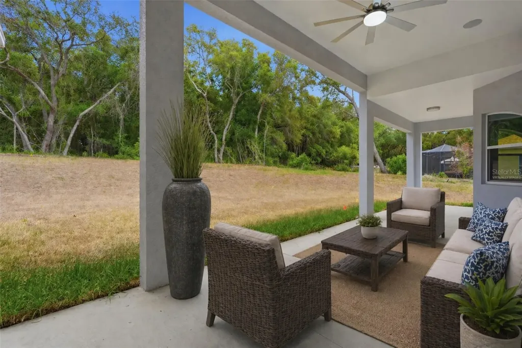 421 W Chase Street Hernando FL 34442
