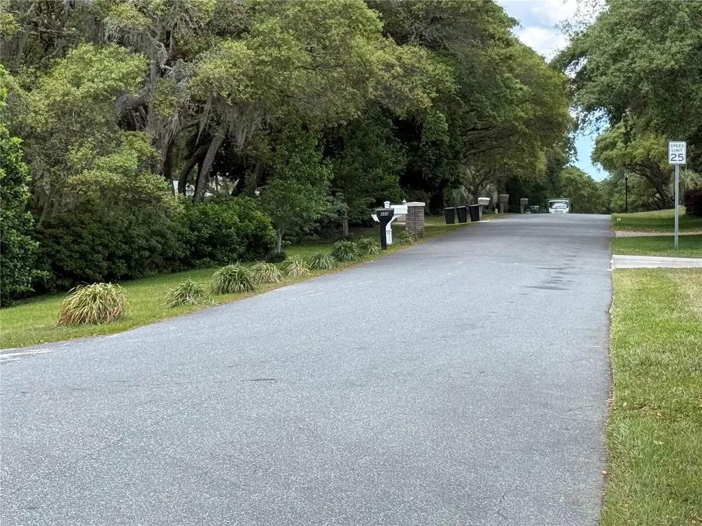 421 W Chase Street Hernando FL 34442