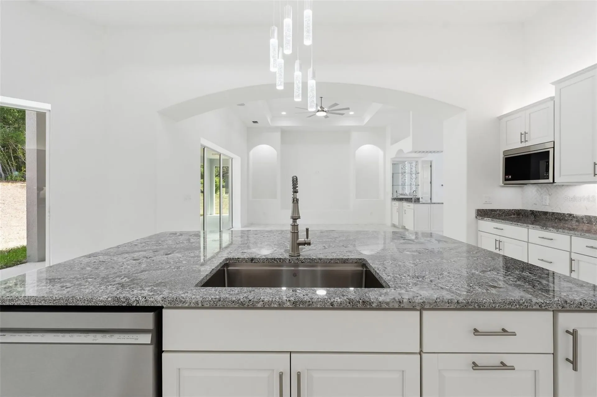421 W Chase Street Hernando FL 34442