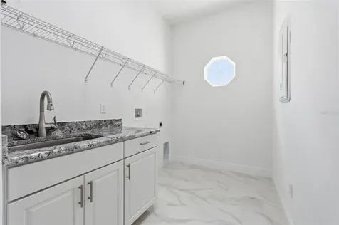 421 W Chase Street Hernando FL 34442