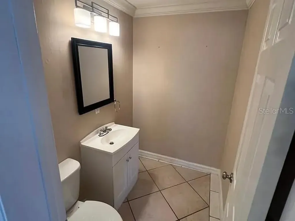 3522 W Price Avenue Tampa FL 33606