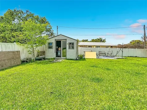106 California Avenue St Cloud FL 34769