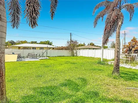 106 California Avenue St Cloud FL 34769