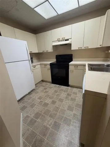 47 Emerald Bay Drive Oldsmar FL 34677