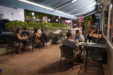17 Cll Muñoz Rivera Rincon PR 00677