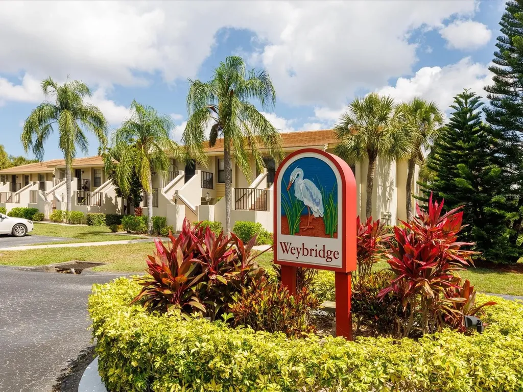 4440 Weybridge Sarasota FL 34235