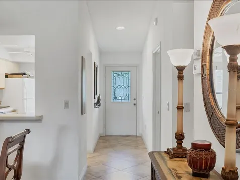 4440 Weybridge Sarasota FL 34235