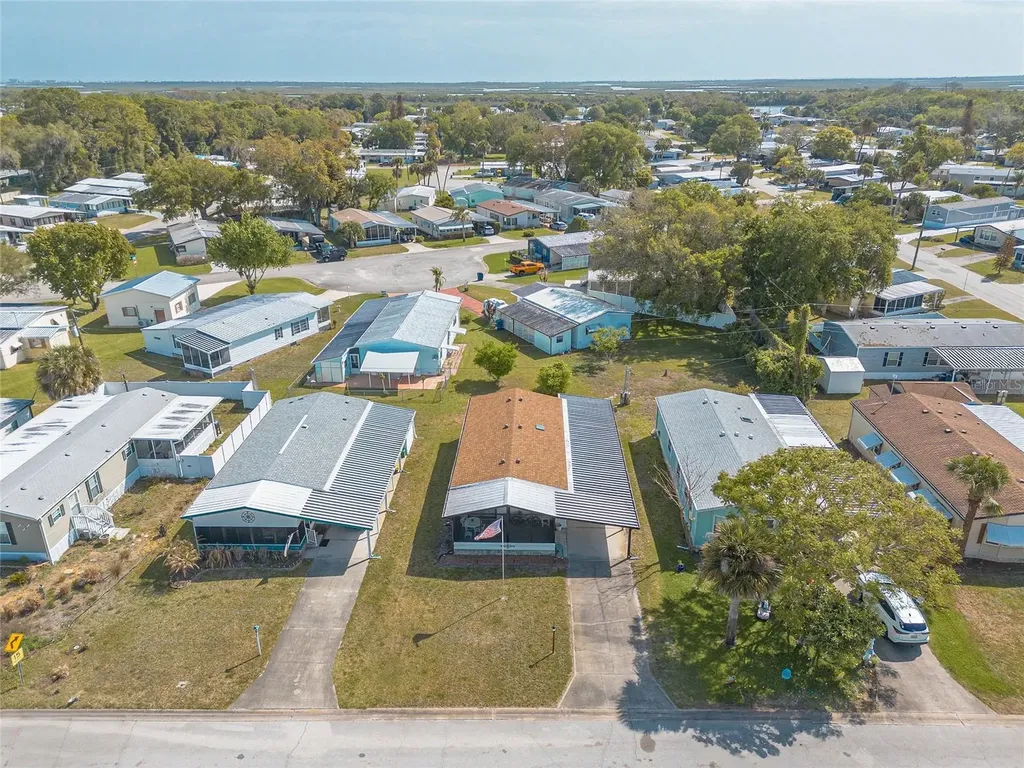 4343 Indian River Drive W Edgewater FL 32141