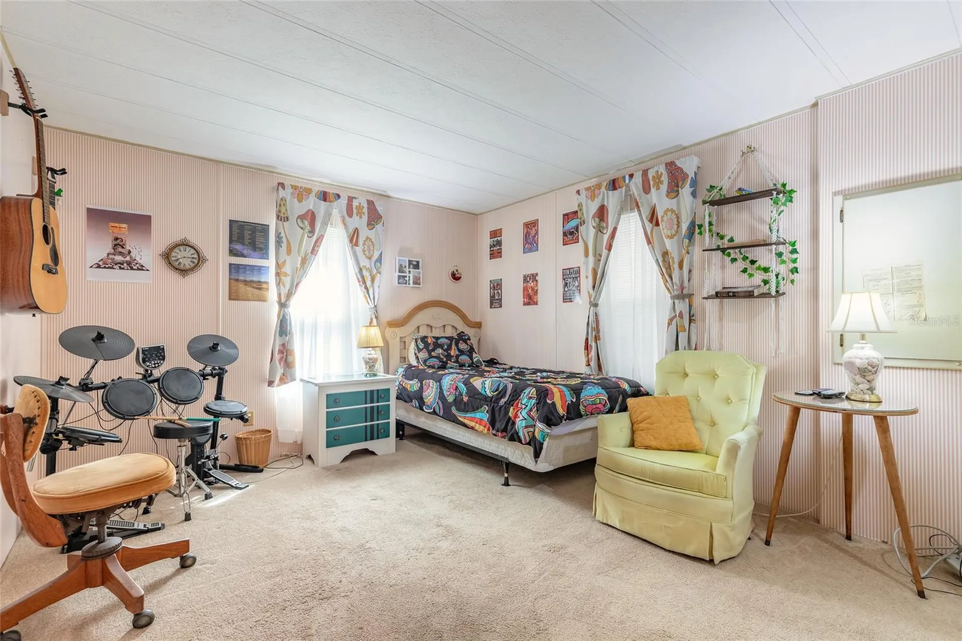 4343 Indian River Drive W Edgewater FL 32141