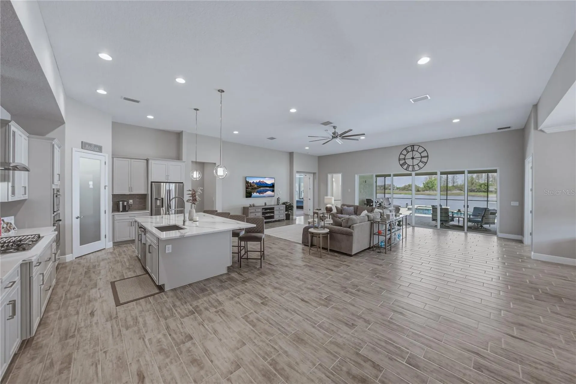5623 Wayfarer Avenue Apollo Beach FL 33572
