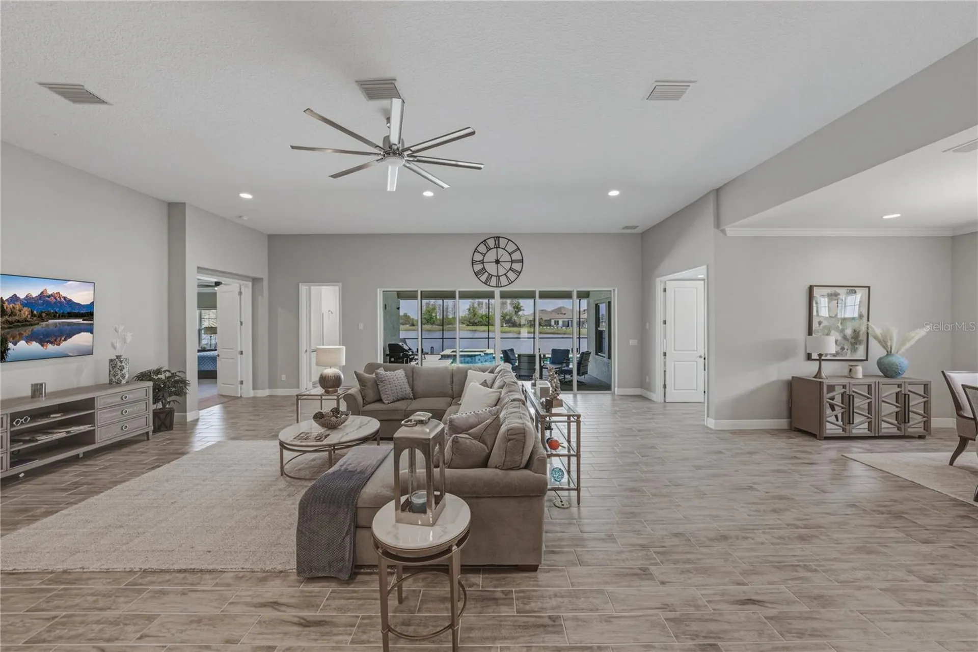 5623 Wayfarer Avenue Apollo Beach FL 33572