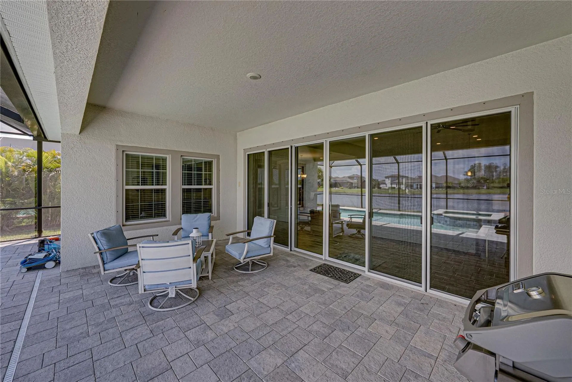 5623 Wayfarer Avenue Apollo Beach FL 33572