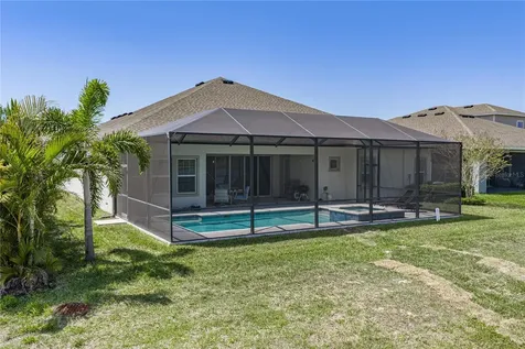 5623 Wayfarer Avenue Apollo Beach FL 33572
