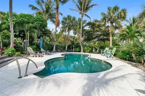 621 Casey Key Road Nokomis FL 34275