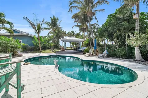 621 Casey Key Road Nokomis FL 34275