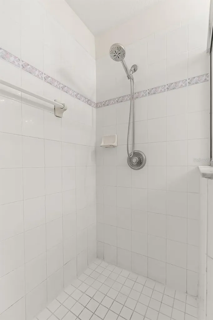 1010 Winderley Place Maitland FL 32751