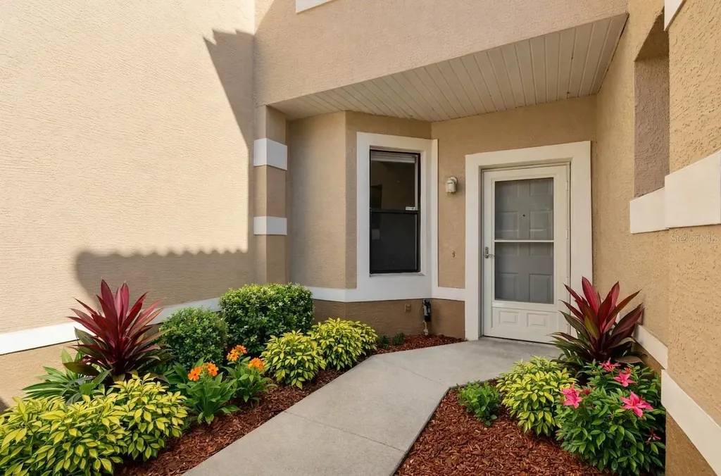 1010 Winderley Place Maitland FL 32751