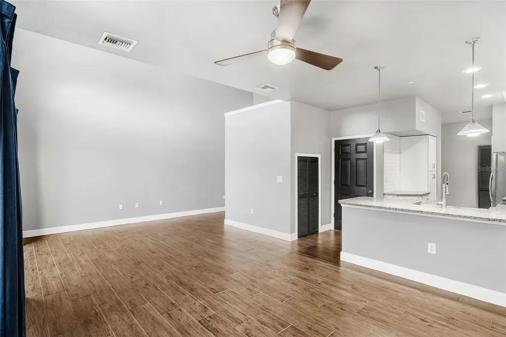 1010 Winderley Place Maitland FL 32751