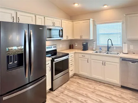 7357 SE 168th Mitzi Street The Villages FL 32162