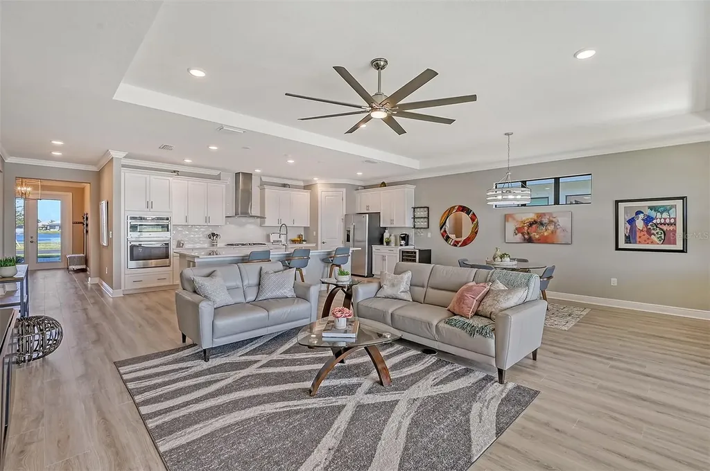 17022 Cresswind Terrace Lakewood Ranch FL 34211