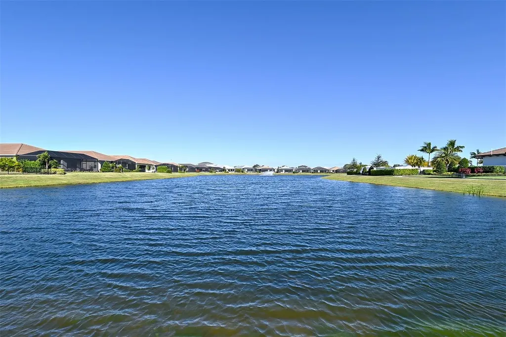 17022 Cresswind Terrace Lakewood Ranch FL 34211