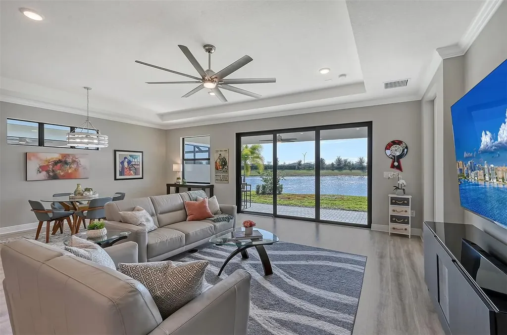 17022 Cresswind Terrace Lakewood Ranch FL 34211