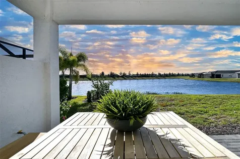 17022 Cresswind Terrace Lakewood Ranch FL 34211