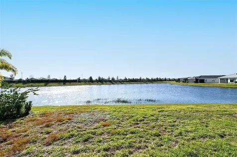 17022 Cresswind Terrace Lakewood Ranch FL 34211