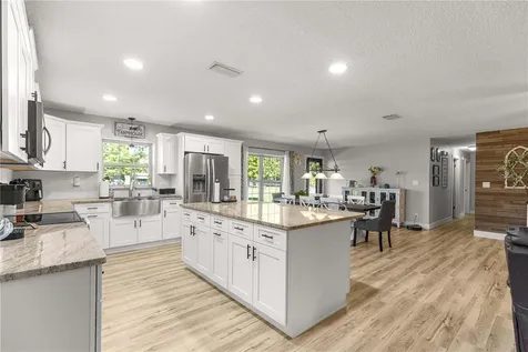 2940 NE 49th Street Ocala FL 34479