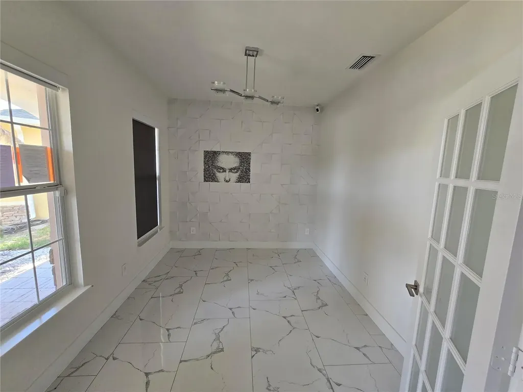 6013 Fender Court Orlando FL 32837