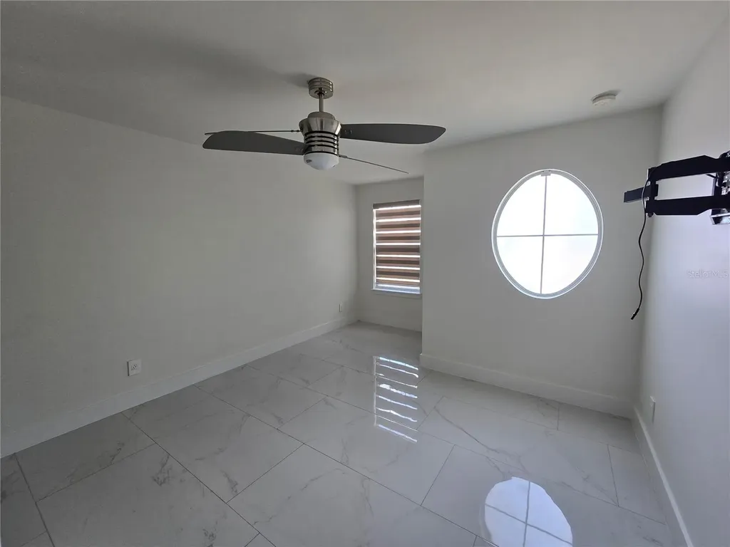 6013 Fender Court Orlando FL 32837