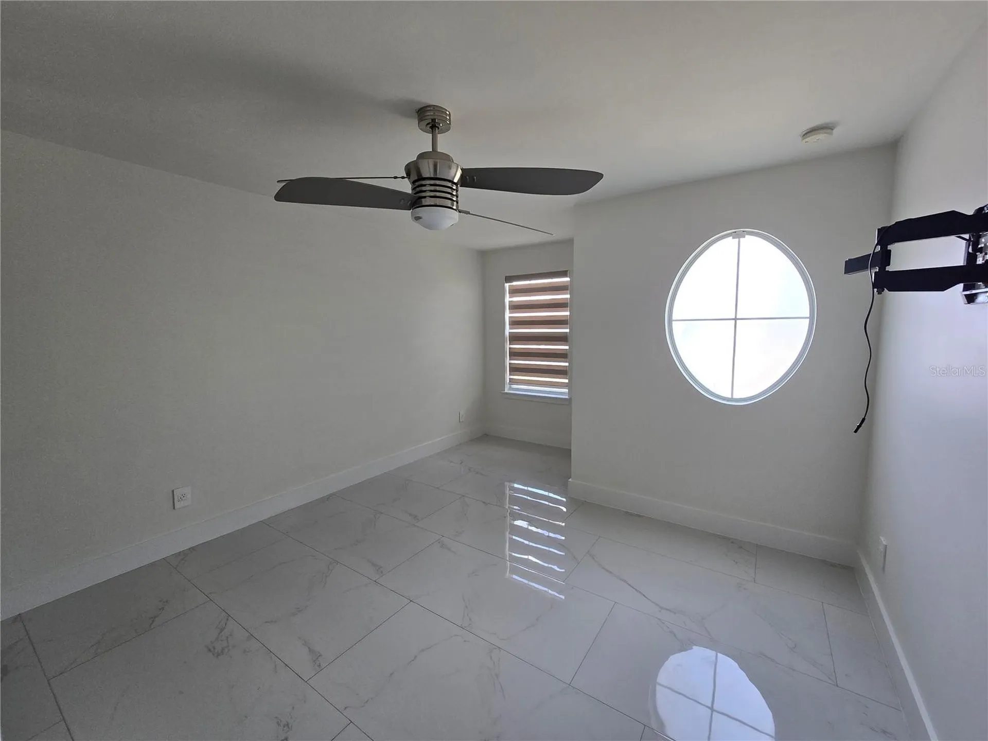 6013 Fender Court Orlando FL 32837