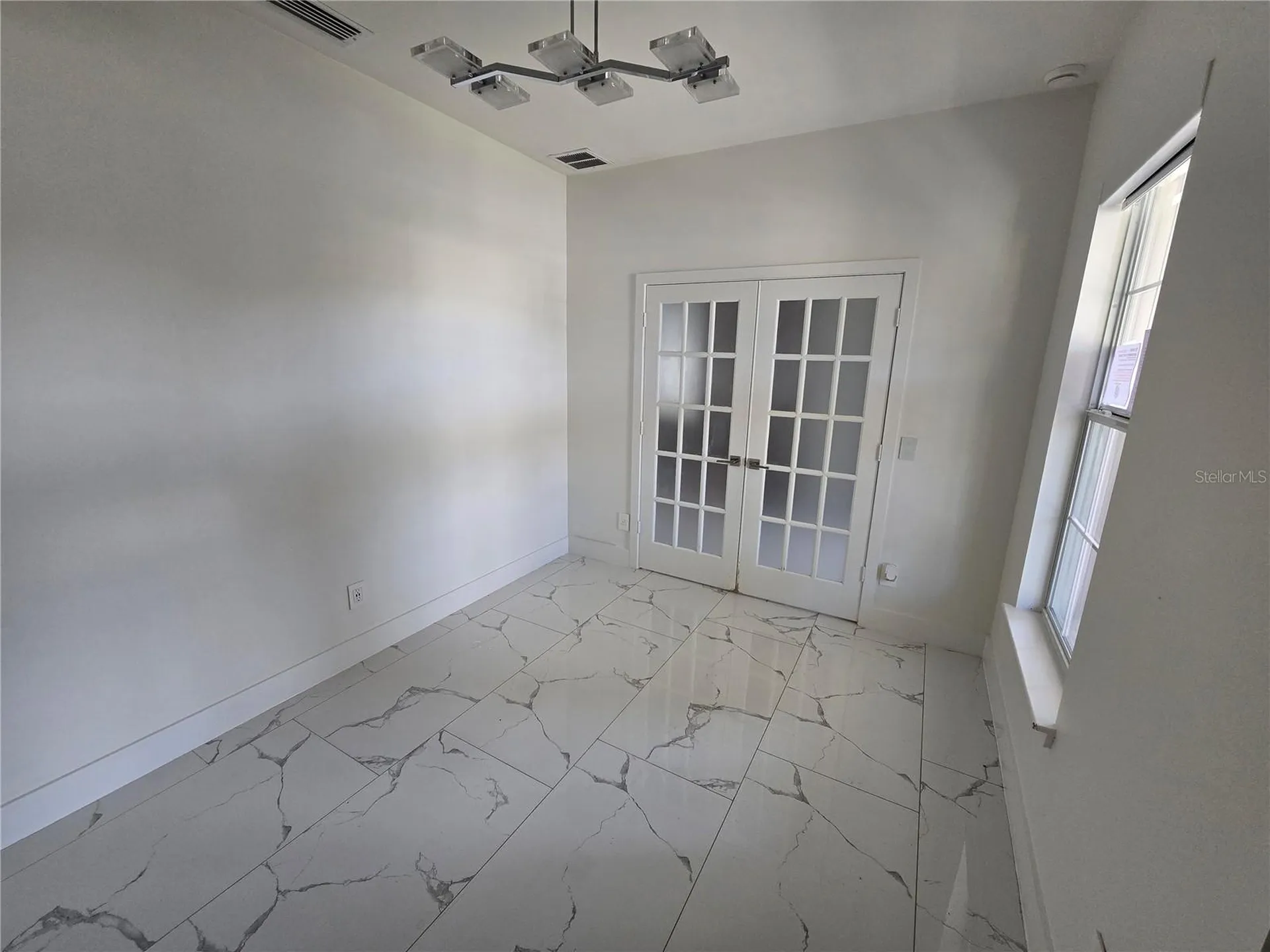 6013 Fender Court Orlando FL 32837