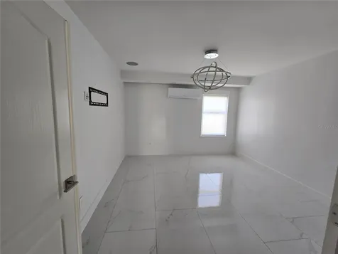 6013 Fender Court Orlando FL 32837