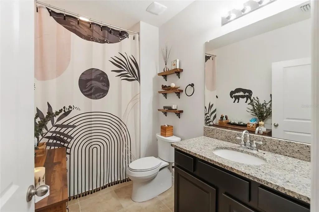 8342 Enclave Way Sarasota FL 34243