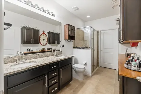 8342 Enclave Way Sarasota FL 34243