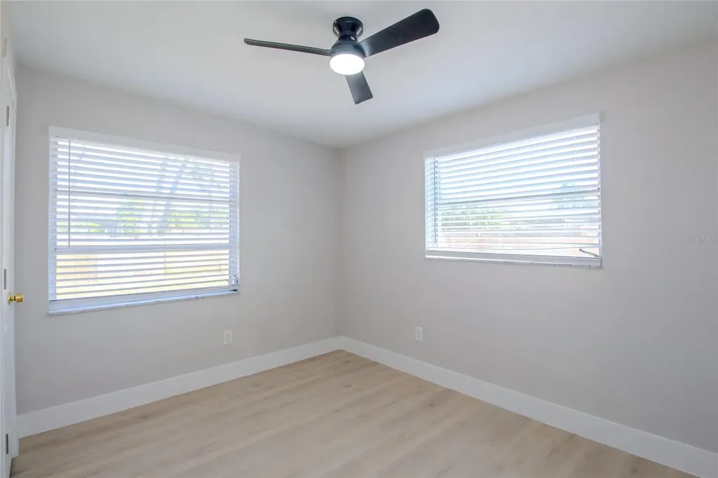 10889 124th Avenue Largo FL 33778